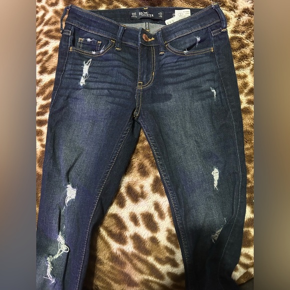 Hollister Denim - Women's Distressed Hollister Blue Jeans